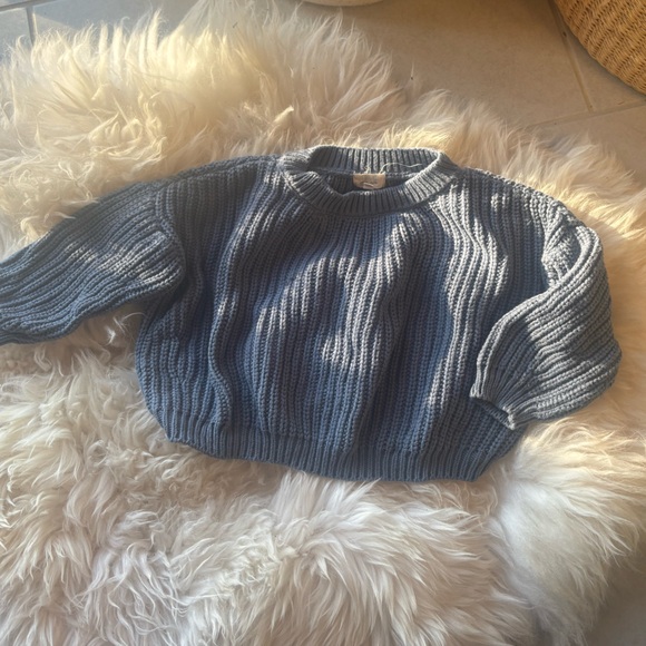 Simple Folk Sweater - Picture 2 of 7